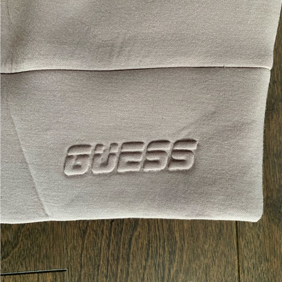 NWT- GUESS- BRENDA SWEATSHIRT- SIZE S - Picture 6 of 6